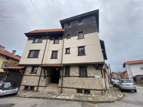 House Trivia Bansko